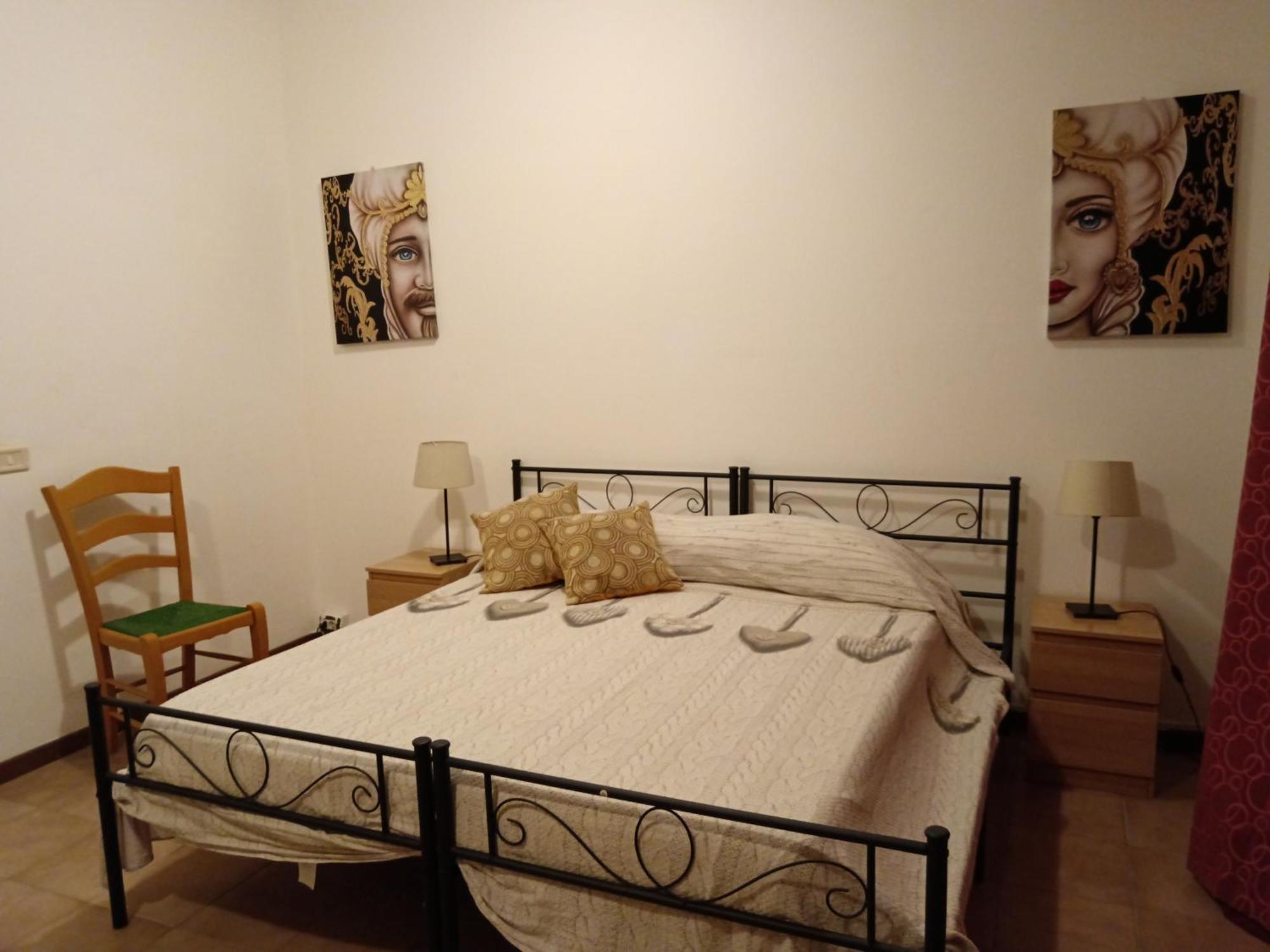 San Nicolo House Bed and Breakfast Aci Catena Exteriör bild